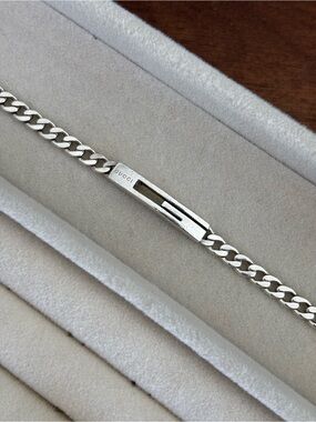 Gucci Silver Cuban Link Bracelet